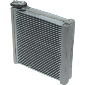 EV7893